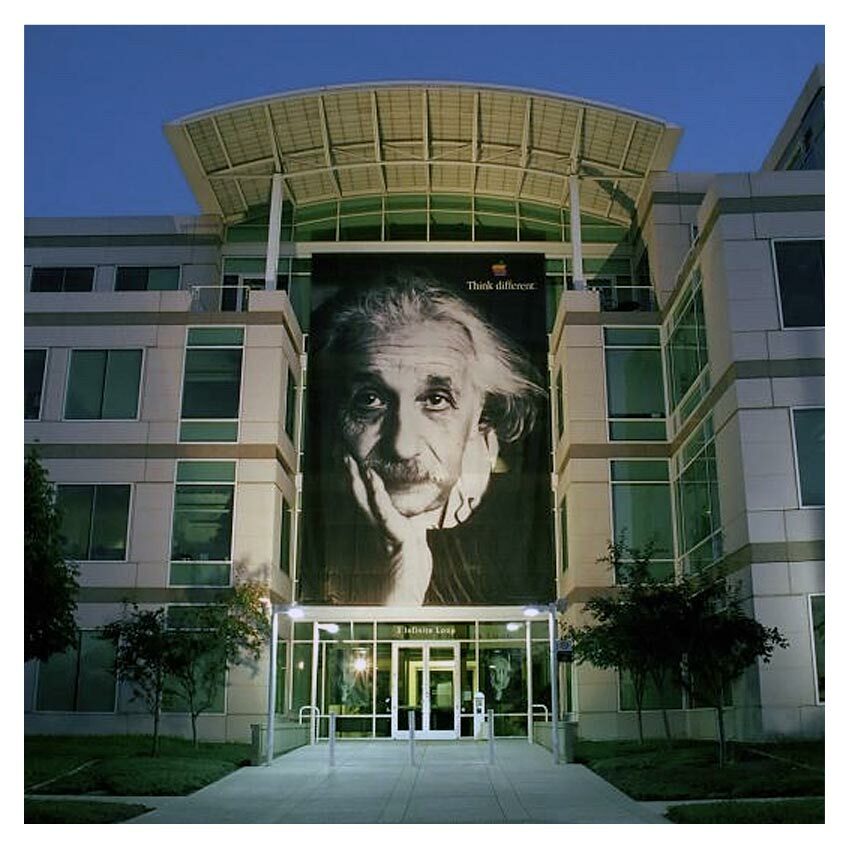 Apple Infinite Loop 3